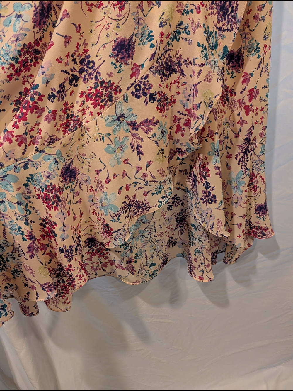Floral Ruffle Midi‎ Dress in Cream summer wedding guest coquette - Picture 4 of 7